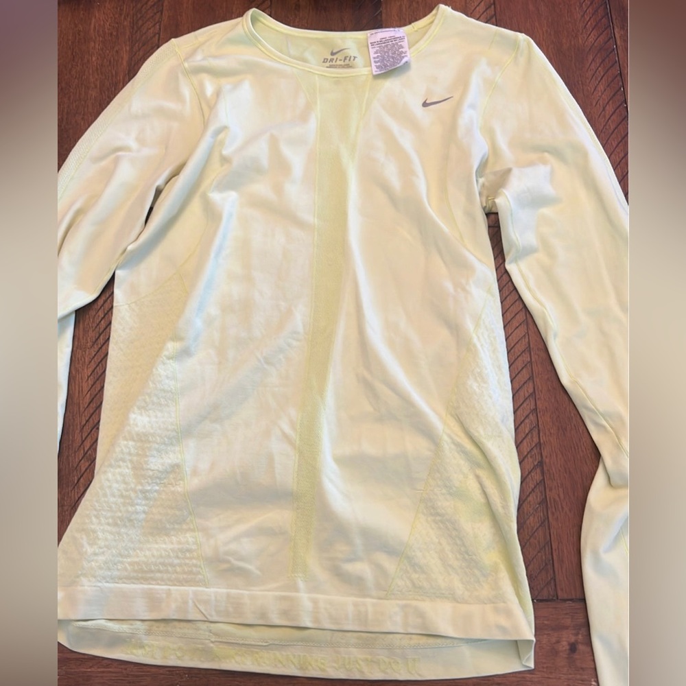 Nike Dri fit Long Sleeve
